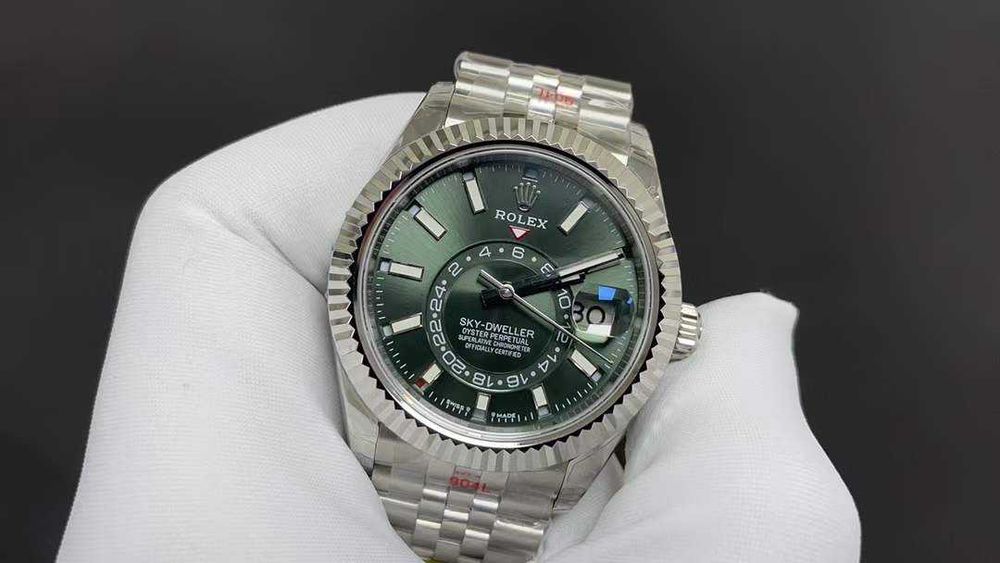 rolex sky-dweller колекция