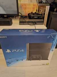 PS4 la cutie + 2 controllere + hdd extern 2TB + 9 jocuri