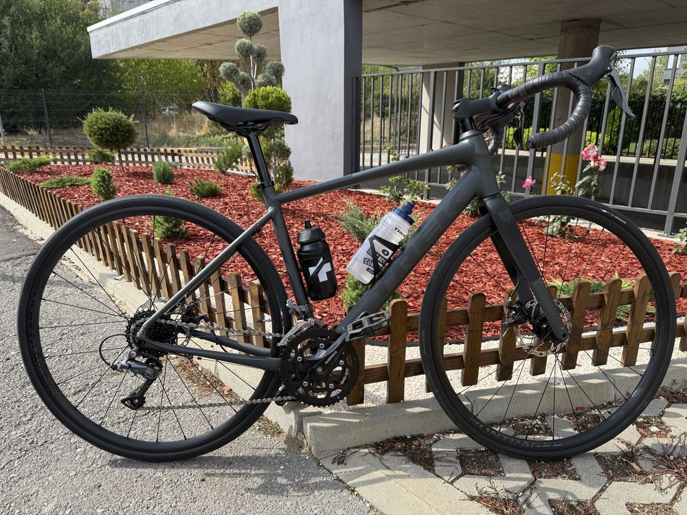 Шосеен велосипед TREK Domane