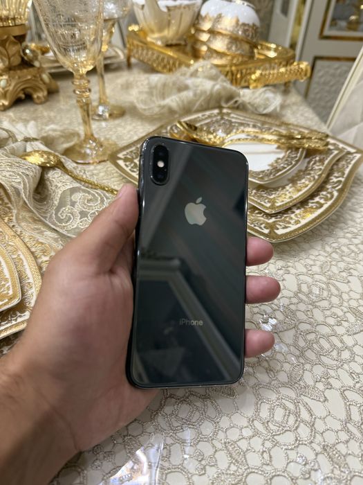 Iphone x ayfon x 64gb qora holati ideal srochni sotiladi face ishlidi