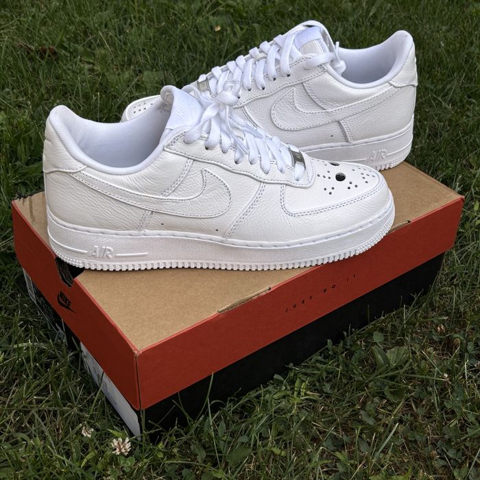 Nike Air Force 1 Low Triple White “Jason Voorhees”