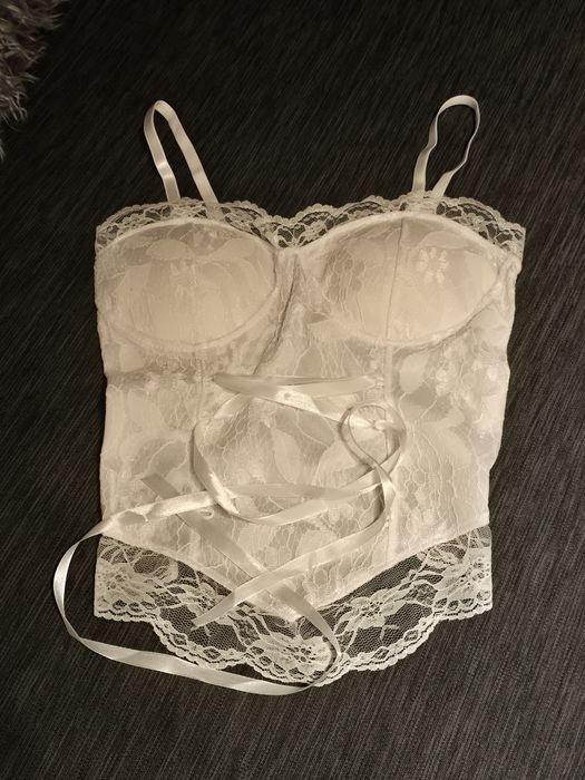 Corset alb reglabil si elastic