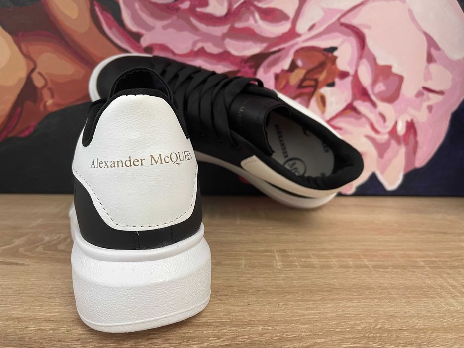 Adidasi Alexander Mc QUEEN l Produs NOU Unisex