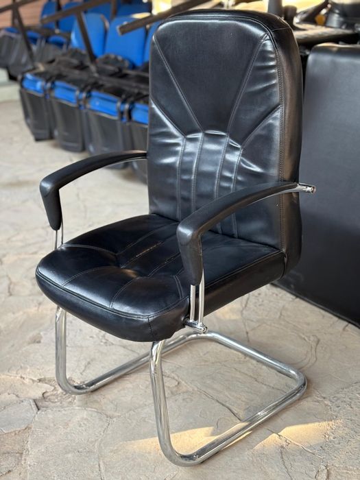 Продаются надёжные кресла