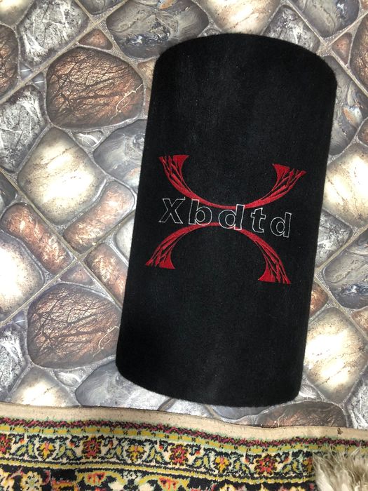 Продам сабвуфер  на авто