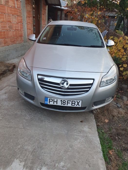 Opel Insignia 1.6 benzina/euro 5/VOLAN DREAPTA