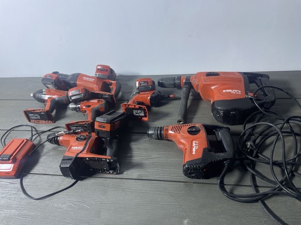 Hilti set scule 500 ron buc