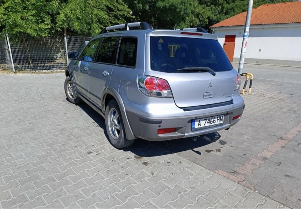 Mitsubishi Outlander