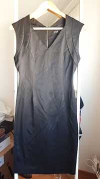 Vand rochie neagra Zara 36/S
