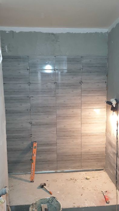 Execut lucrari in constructii, Parchet Laminat, Zugraveli , glet. etc