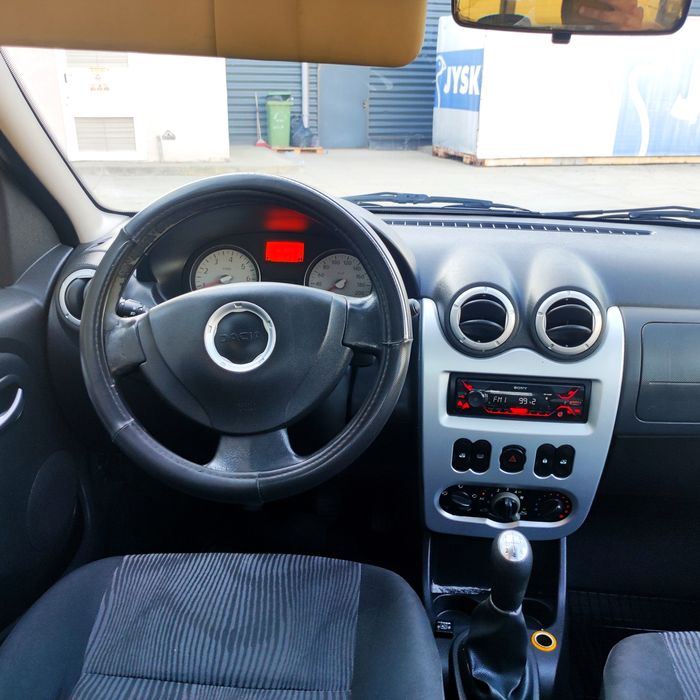 Proprietar vând Dacia Logan 1.4 MPI Benzina+ GPL