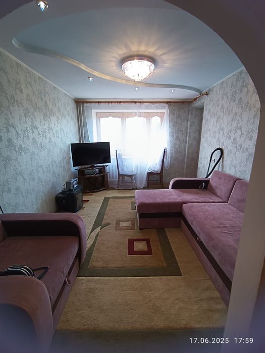 Сдаётся 2 ком квартира 
Адрес: Российское посольство
Этаж 4 из 5
Ремон