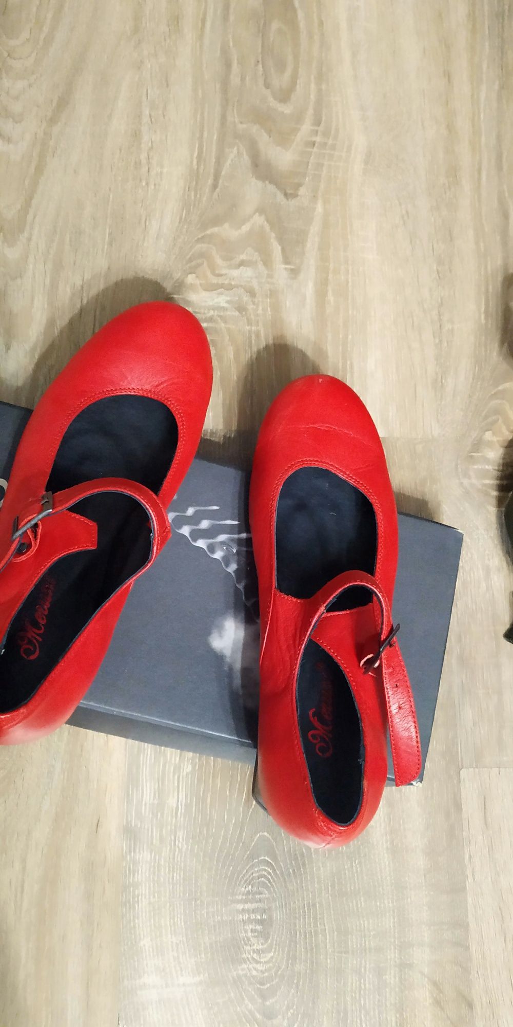 Дамски маркови обувки Мегияс
