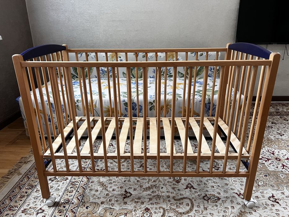 Детская кроватка манеж Combelle