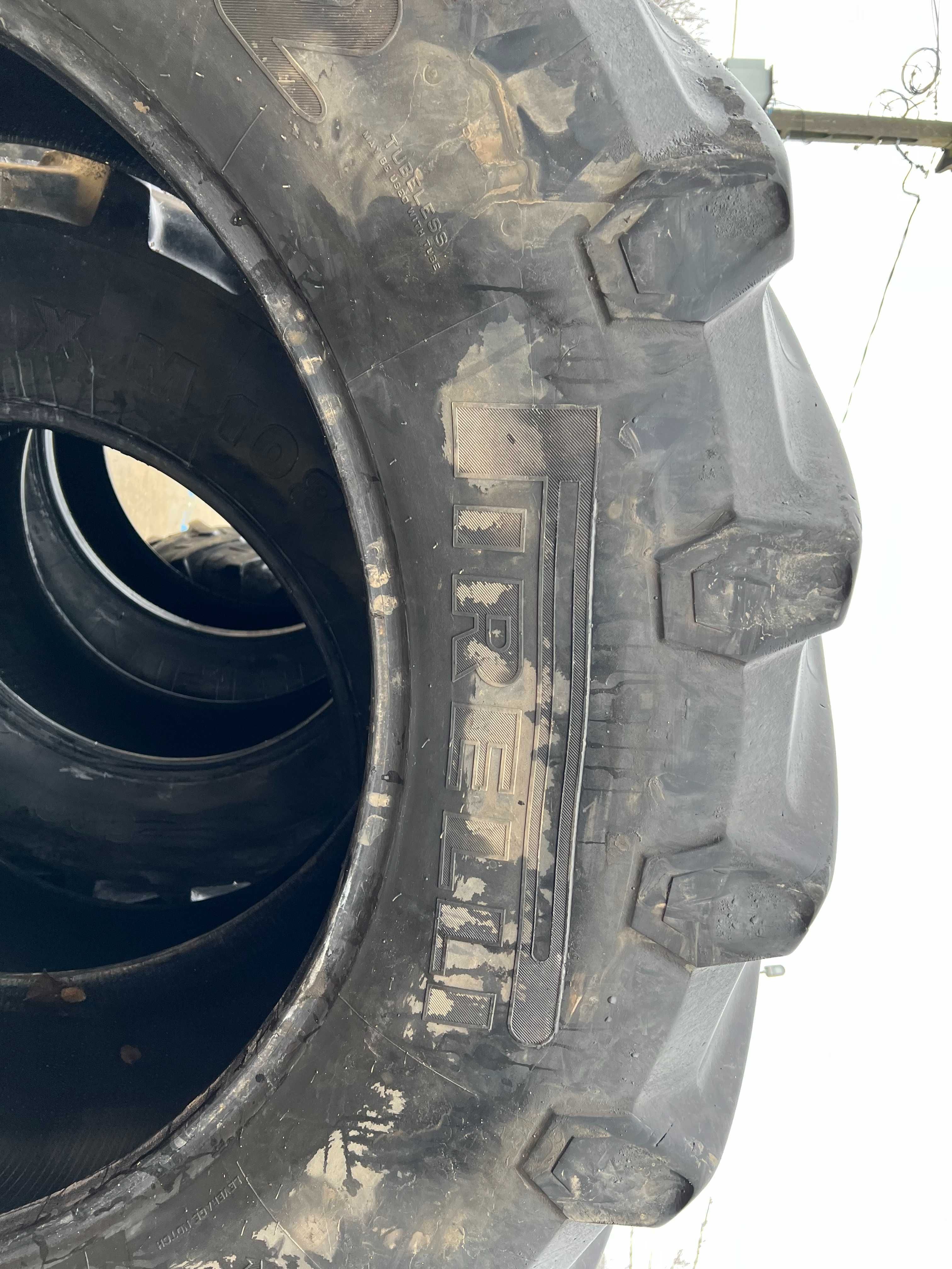 cauciuc 650.65 R42 Pirelli