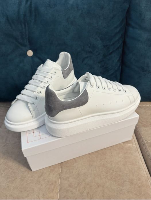 Alexander mcqueen 42