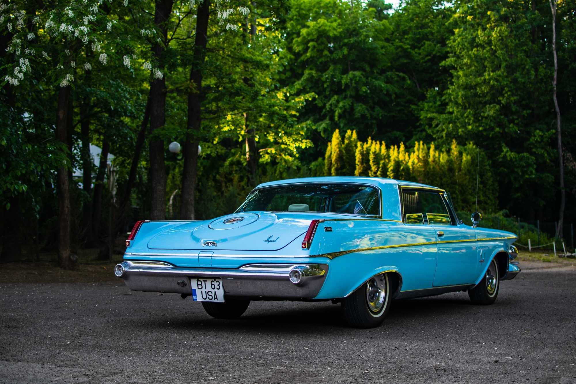 Chrysler Imperial Crown, de epoca