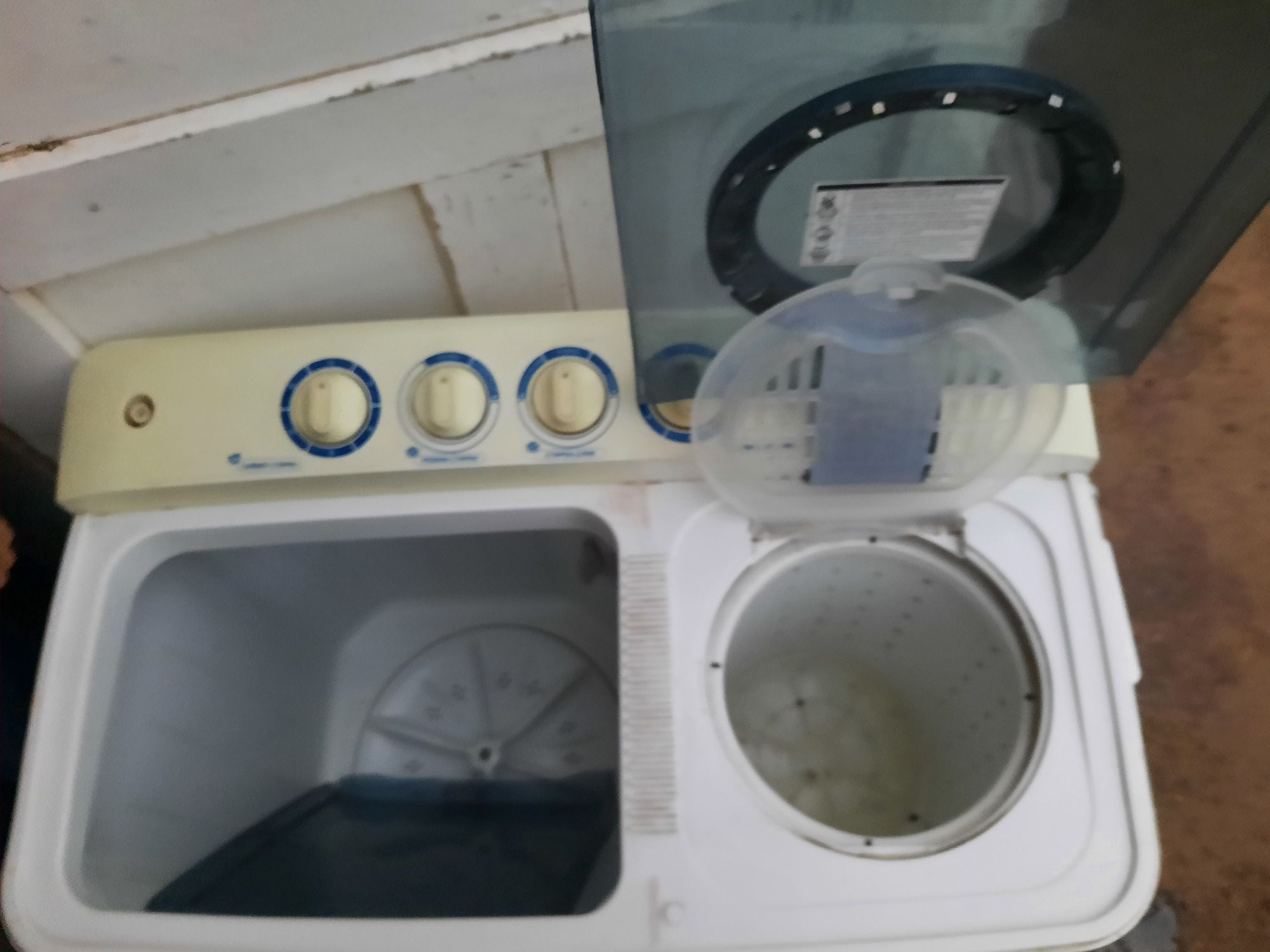 Полавтомат стиральный машина сатылады