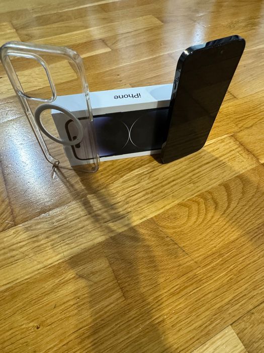 IPhone 14 Pro  256 GB cu husă originală și protecție 126