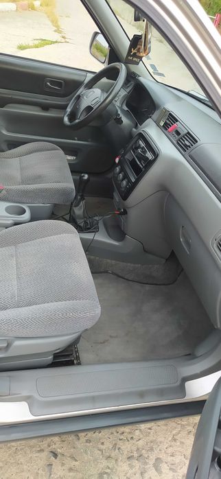 Хонда-ЦРВ отлично състояние