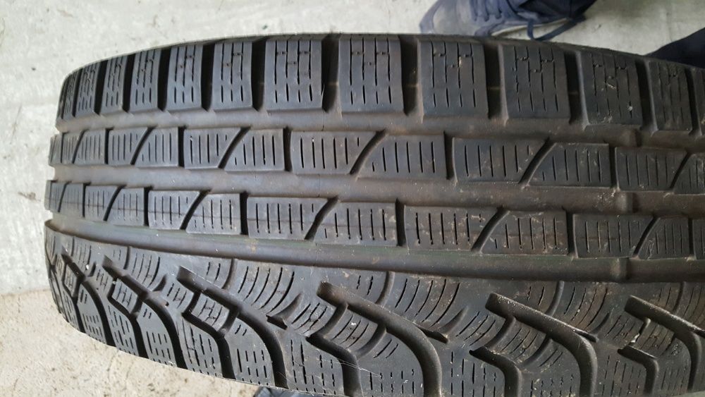 225 65 17 пирели 2 броя