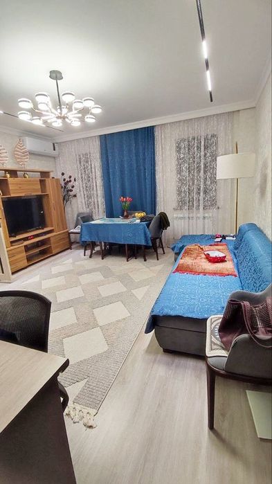 4 ком Космонавтов Афросиаб Ойбек рядом парк ЦУМ