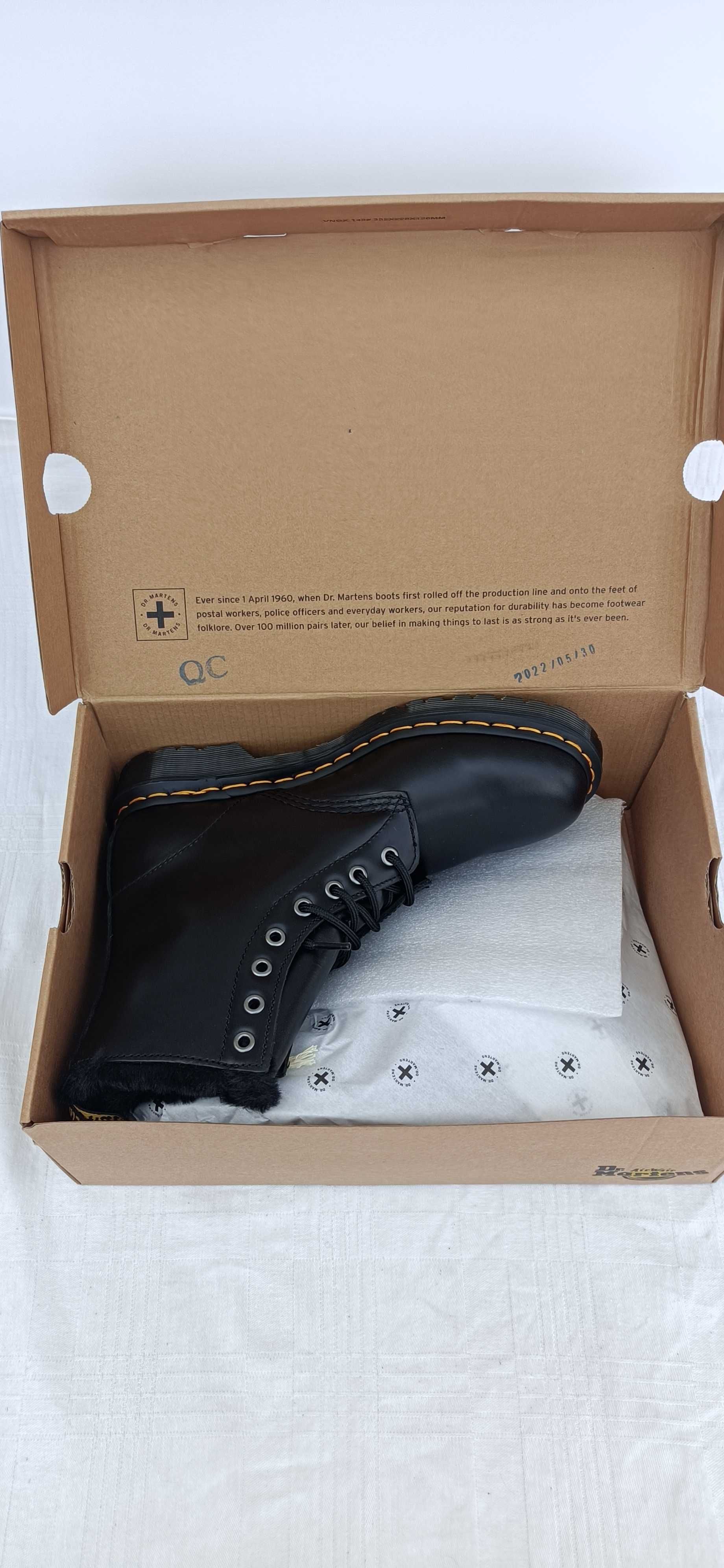 Dr Martens Serena Dark Grey Atlas ghete iarna blana 37, 38, 40, 41