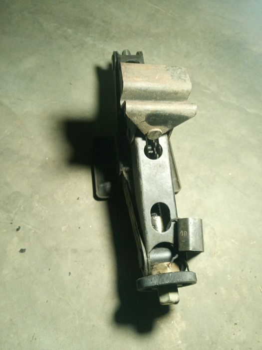 крик за повдигане на автомобили-25лв.