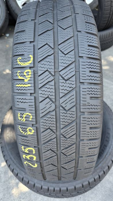 2 anvelope iarnă Laufen 235/65/16 C - dot 2023