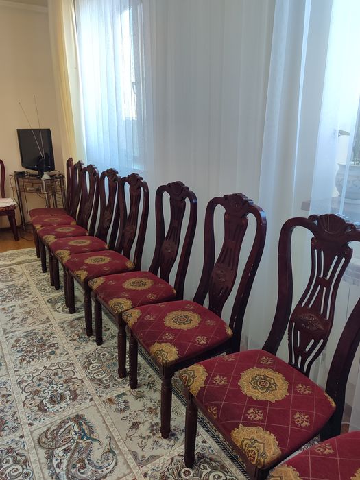 Стулья 18 штук б/у