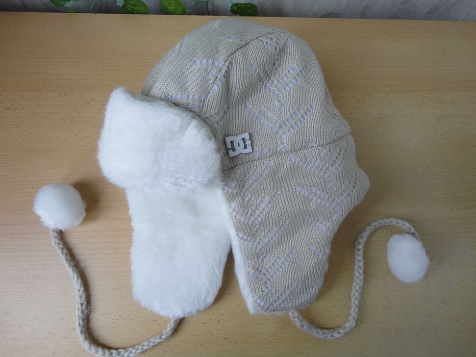 DC/дамска ушанка