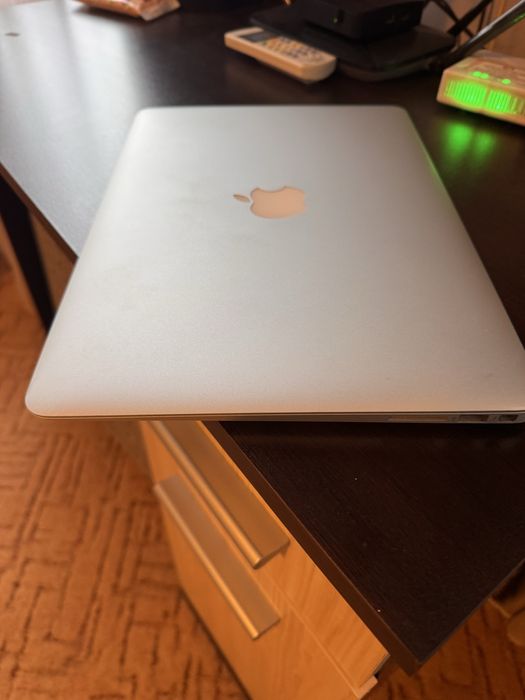 MacBook air 13 inch 2017