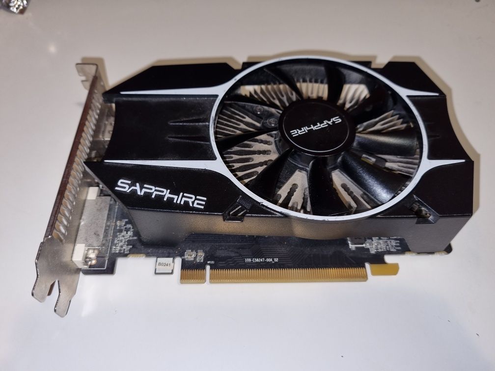 Placa video Sapphire Radeon R7 260X OC 2GB GDDR5 128-bit