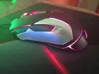 Mouse gameing funcțional