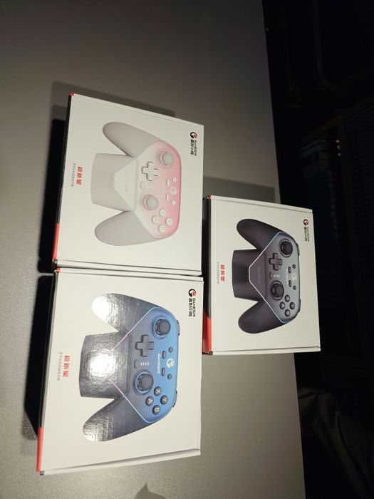 Игровой контроллер GameSir T4n PRO розовый