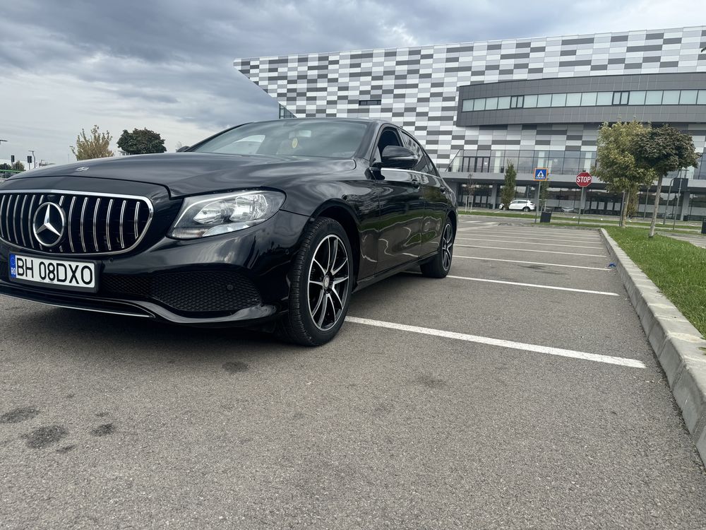 Vand Mercedes E220 automat
