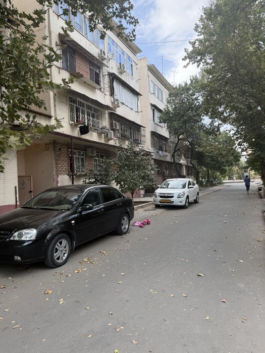 Алгоритимда 3/4-хона дом сотилади