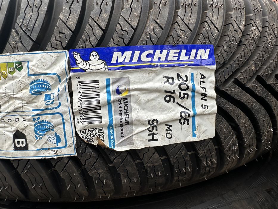 Anvelope Michelin Alpin 5 MO 205 65 16 iarna neutilizate noi