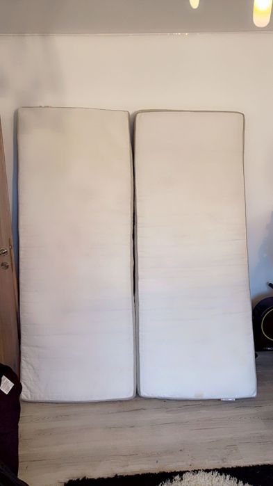 Saltele 2 buc 200 lei amândouă