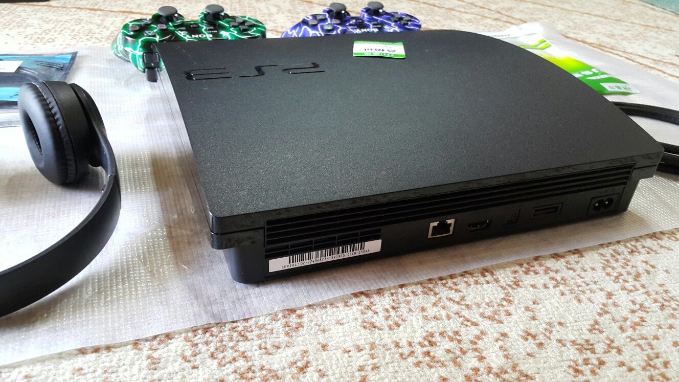 AKSIYA!!! Playstation 3 Slim + Prashivka + 40ta Games.