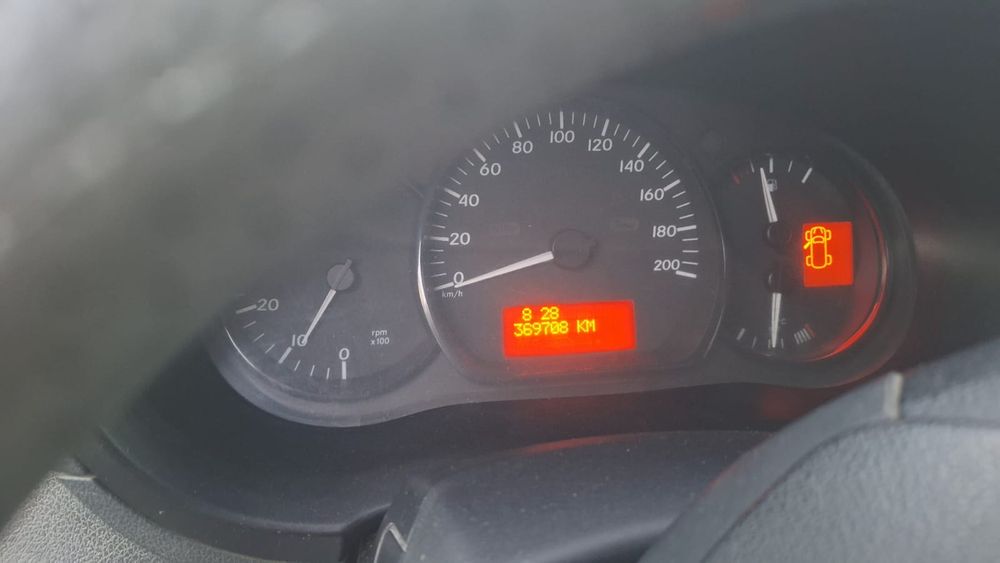 VAND 3700 EURO •Mercedes-Benz