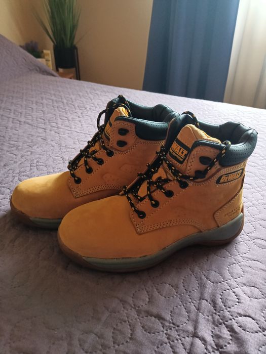 Ghete damă DeWALT și CMP