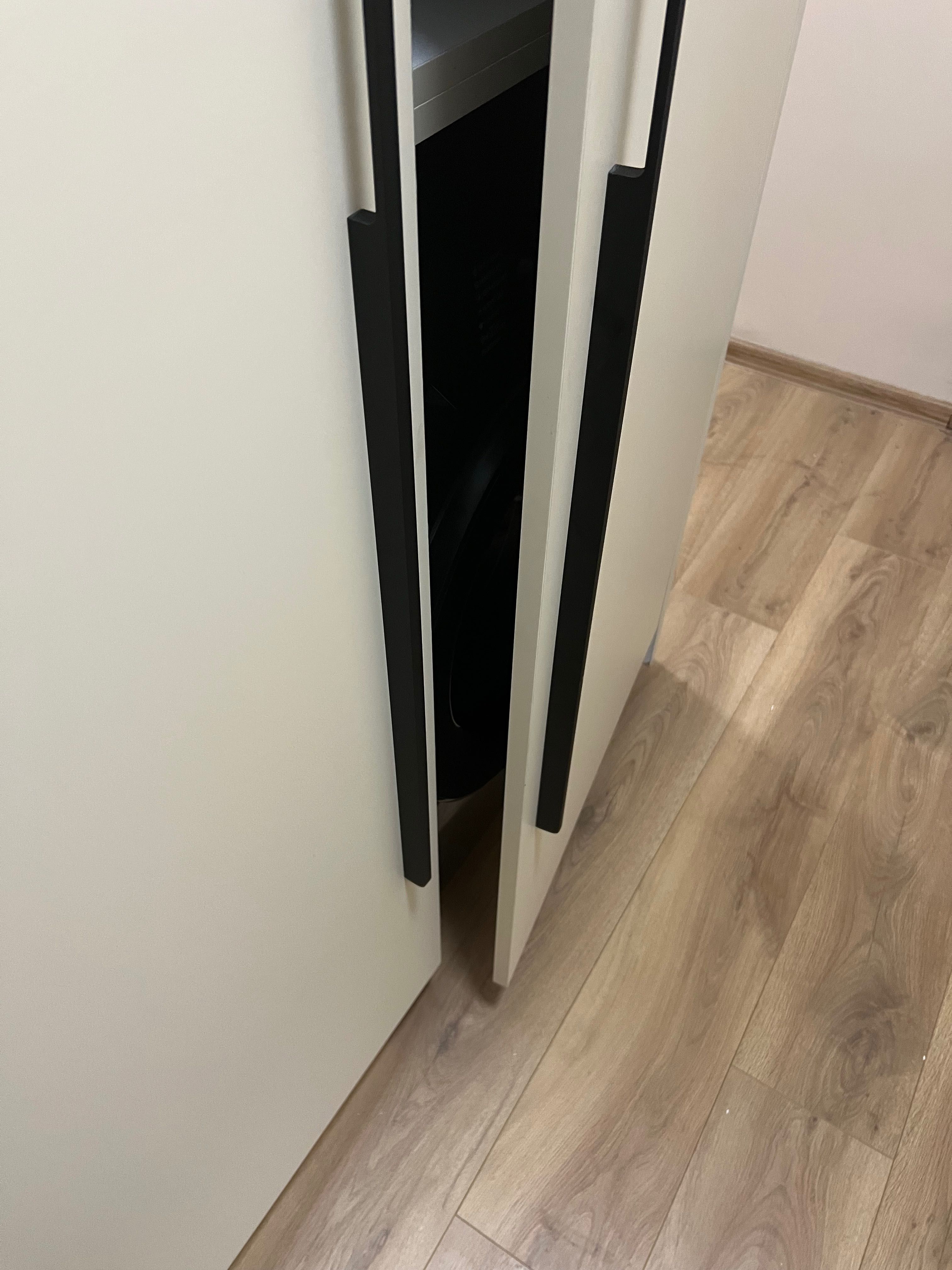 Продавам чисто нова пералня Samsung WW90CGC04DABLE с 5 години гатанция
