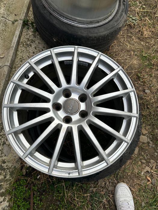Jante originale Audi r18