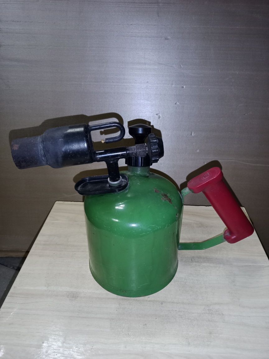 Продам паяльную лампу