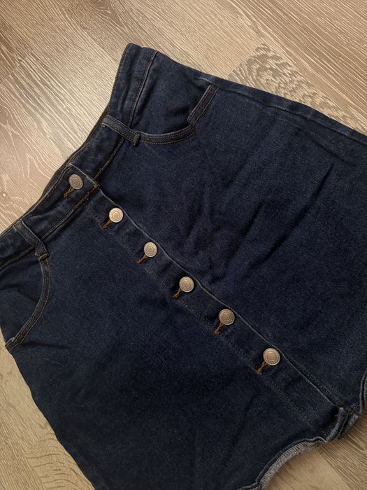 Дънкова пола, С-размер