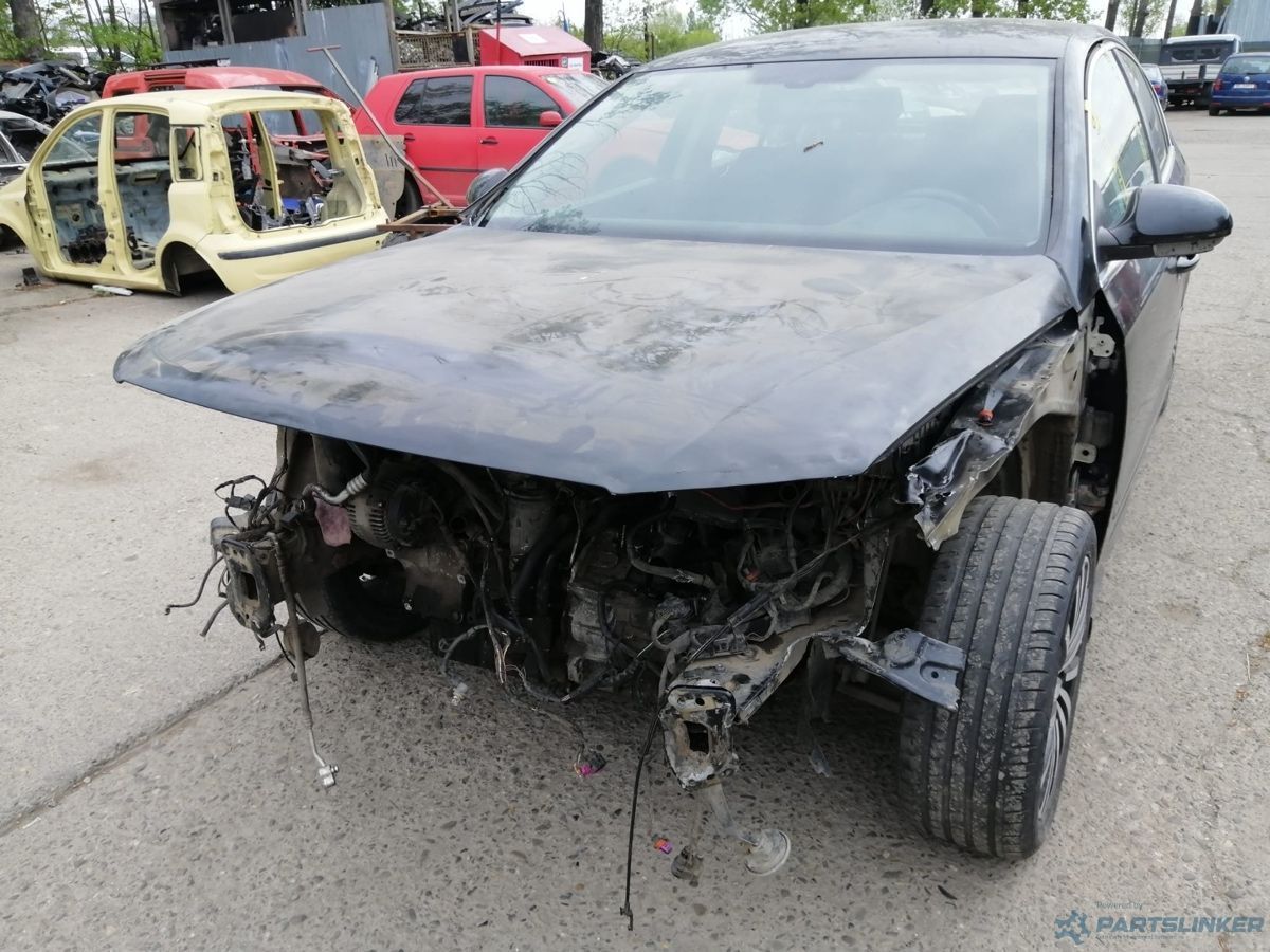Capota neagra cu defect  VOLKSWAGEN PASSAT (3C2) [ 2005 - 2010 ]