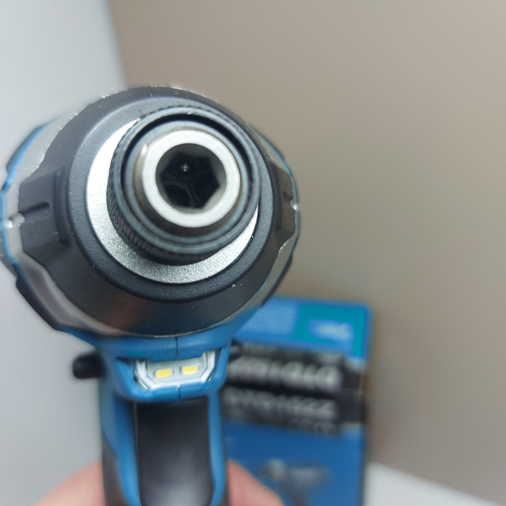 Нов импакт MAKITA DTD152Z