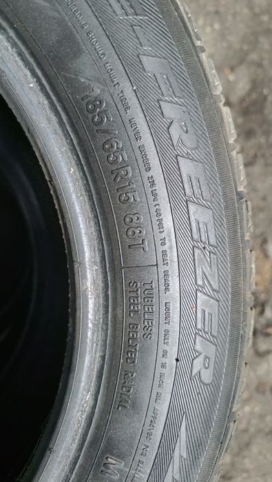 Продам 4 шипованных балона Toyo  50000тг