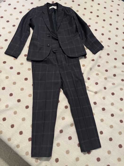 Детски костюм за 122 см.